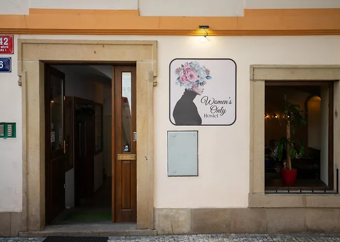 Women'S Only Hostel - Female Only Prague
